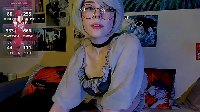 Snapshot of Freezy_Gerda chatting on February 13, 2:52 pm Freezy Gerda online show from February 13, 2:52 pm