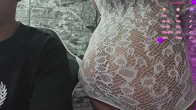 Snapshot of HotCouple_697 chatting on February 26, 10:31 pm HotCouple 697 online show from February 26, 10:31 pm