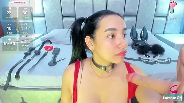 AniEvans  online show from March 13, 8:32 am