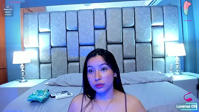 Snapshot of AniEvans_ chatting on July 6, 11:18 am AniEvans online show from July 6, 11:18 am