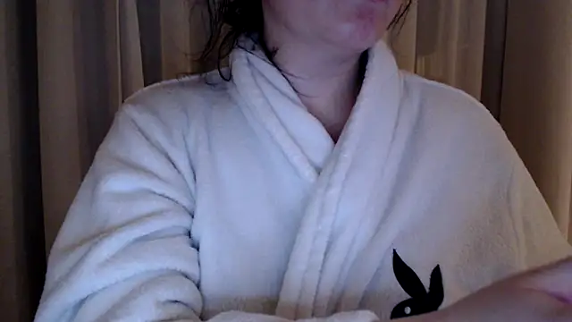 Snapshot of Sandysecret chatting on March 11, 8:31 pm Sandysecret online show from March 11, 8:31 pm