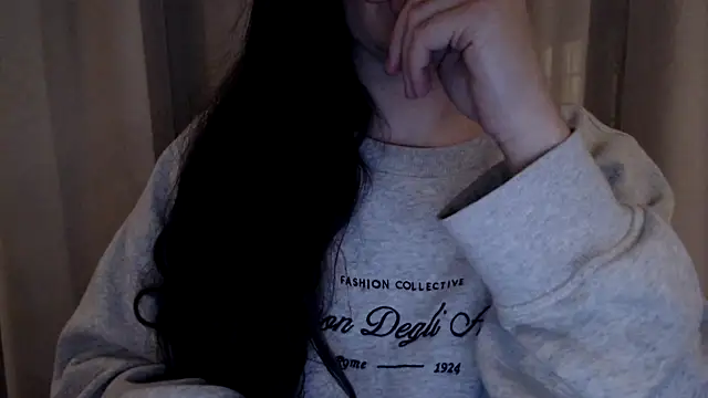 Snapshot of Sandysecret chatting on October 2, 7:43 pm Sandysecret online show from October 2, 7:43 pm