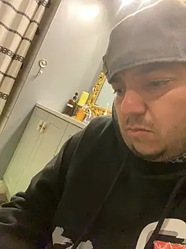 valleyoneofakind online show from January 19, 7:36 am