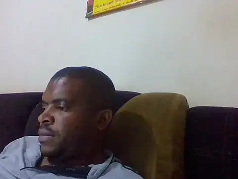 Snapshot of lui_cuuty chatting on September 16, 6:31 pm lui cuuty online show from September 16, 6:31 pm