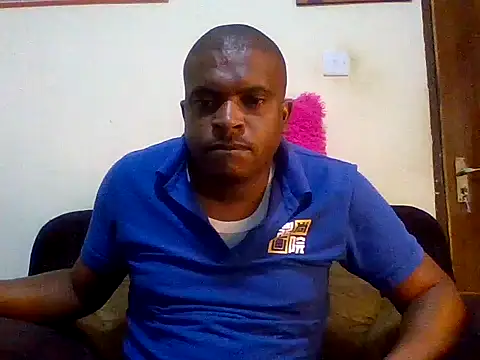 Snapshot of lui_cuuty chatting on September 18, 5:48 pm lui cuuty online show from September 18, 5:48 pm