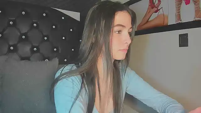 diana queen  online show from April 22, 3:20 am