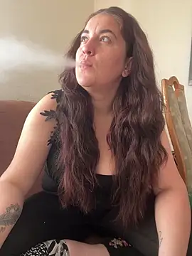 yzabell18 online show from April 5, 10:56 am