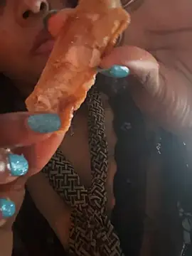 CamGirlLeanna online show from February 24, 3:20 pm