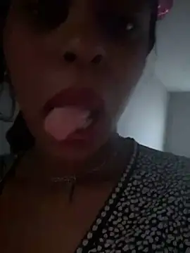 CamGirlLeanna online show from February 25, 11:00 pm