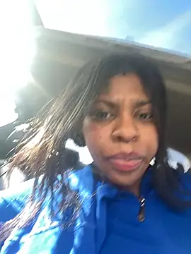 CamGirlLeanna online show from February 26, 9:27 pm