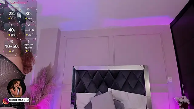 keitlynsoto online show from October 30, 12:39 pm