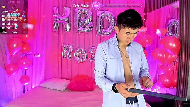 noah and rose online show from April 11, 7:18 pm