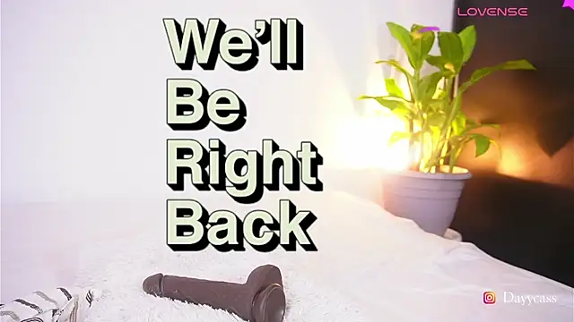Snapshot of daycass_ chatting on April 10, 2:33 pm daycass online show from April 10, 2:33 pm