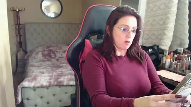 Snapshot of Carol_Scottt chatting on May 15, 7:54 pm Carol Scottt online show from May 15, 7:54 pm