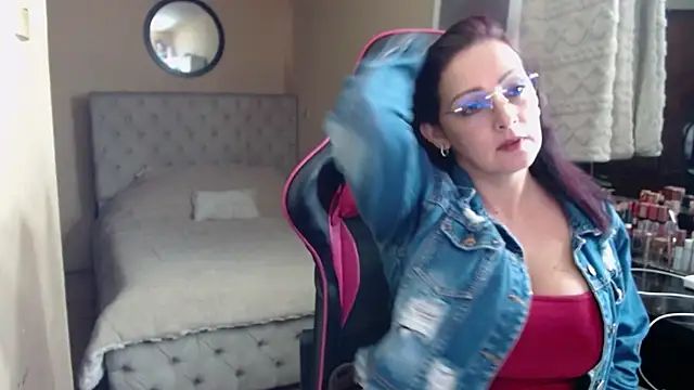 Snapshot of Carol_Scottt chatting on July 29, 3:10 pm Carol Scottt online show from July 29, 3:10 pm