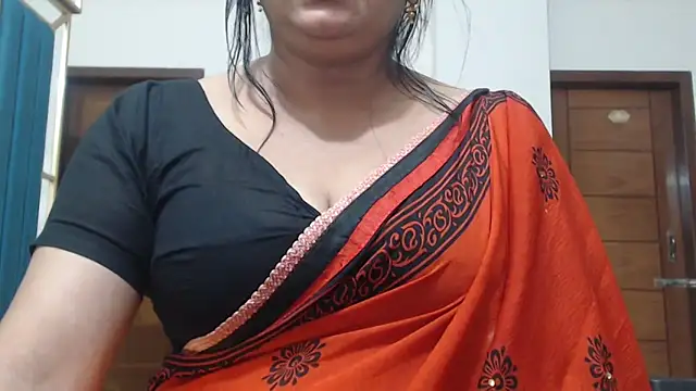 desi-maisa130 online show from April 29, 4:44 pm