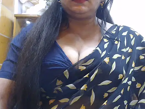 desi-maisa130 online show from June 13, 5:22 pm
