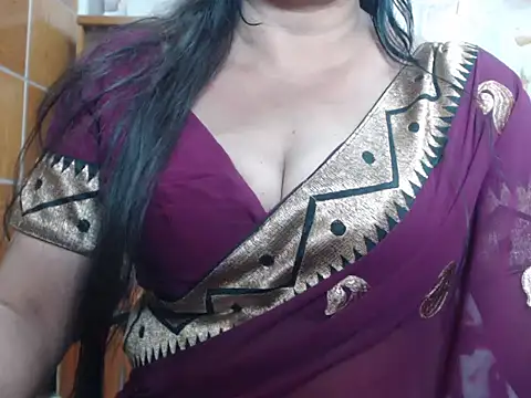 Snapshot of desi-maisa130 chatting on July 18, 4:22 pm desi-maisa130 online show from July 18, 4:22 pm