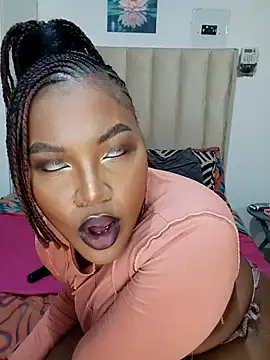 charmainexxx online show from April 12, 10:59 pm