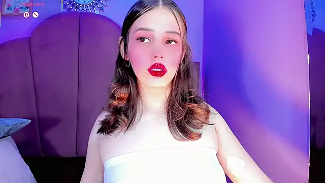 Snapshot of ValeriaAguilar chatting on February 9, 9:52 pm ValeriaAguilar online show from February 9, 9:52 pm