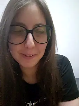 Snapshot of Sarah459 chatting on June 25, 10:03 pm Sarah459 online show from June 25, 10:03 pm