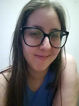 Snapshot of Sarah459 chatting on July 6, 6:21 pm Sarah459 online show from July 6, 6:21 pm