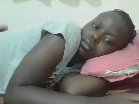 Snapshot of ebony_curvedass chatting on December 15, 4:50 am ebony curvedass online show from December 15, 4:50 am