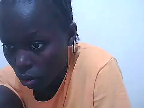 Snapshot of ebony_curvedass chatting on February 19, 4:14 pm ebony curvedass online show from February 19, 4:14 pm