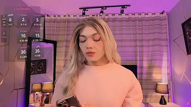 Megan Do Santos online show from November 29, 8:23 pm