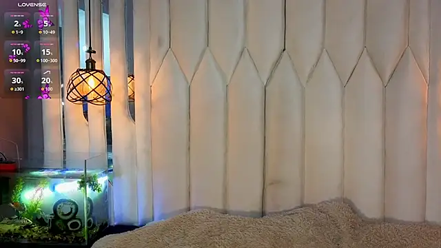 Snapshot of Megan_Do_Santos chatting on May 16, 1:13 am Megan Do Santos online show from May 16, 1:13 am