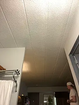 Snapshot of VixyGang chatting on October 3, 4:59 pm VixyGang online show from October 3, 4:59 pm