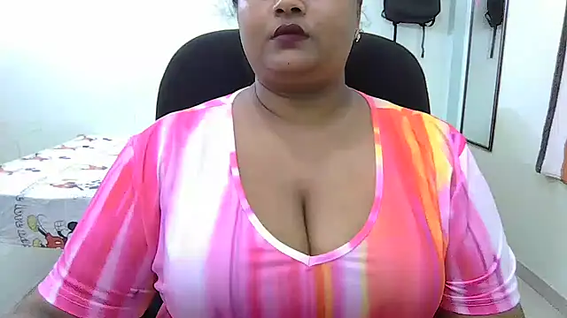 Snapshot of tamil_ureniya chatting on January 22, 7:03 pm tamil ureniya online show from January 22, 7:03 pm