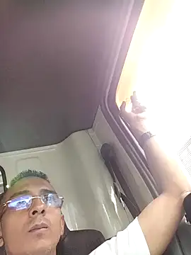 paisa233 online show from April 22, 8:32 pm