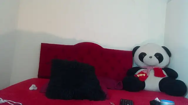 Luluu 08 online show from February 3, 8:24 pm