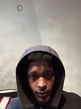 rayyymack online show from October 3, 1:08 pm