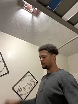 rayyymack online show from March 7, 1:52 pm