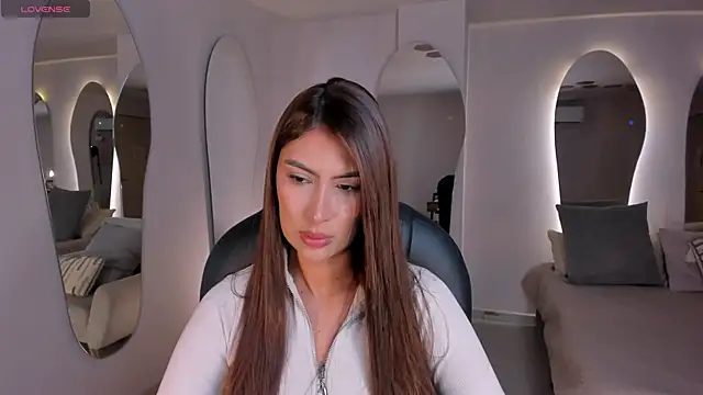 Snapshot of ArianaDumont chatting on June 28, 11:16 am ArianaDumont online show from June 28, 11:16 am