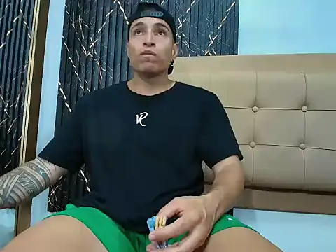 jack pergurtson01 online show from April 10, 10:31 am