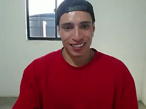 Snapshot of jack_pergurtson01 chatting on May 19, 10:16 pm jack pergurtson01 online show from May 19, 10:16 pm
