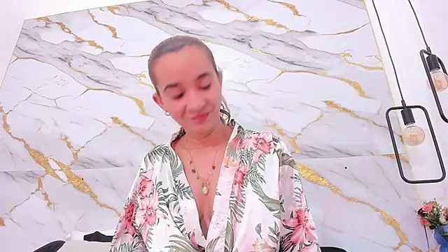 Snapshot of penelope_handaos chatting on January 30, 8:01 am penelope handaos online show from January 30, 8:01 am