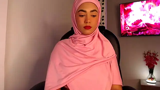 azzahara069 online show from May 6, 1:57 am