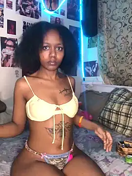 Snapshot of naughtybitches5 chatting on March 16, 3:47 am naughtybitches5 online show from March 16, 3:47 am