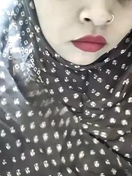 Snapshot of Indian-Nazia chatting on April 29, 7:09 pm Indian-Nazia online show from April 29, 7:09 pm