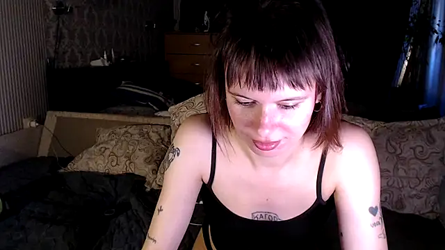 Vienaxtexasxparis online show from September 11, 10:04 am