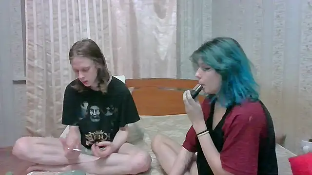 Snapshot of Crystal_Love_Porn chatting on December 11, 9:45 pm Crystal Love Porn online show from December 11, 9:45 pm