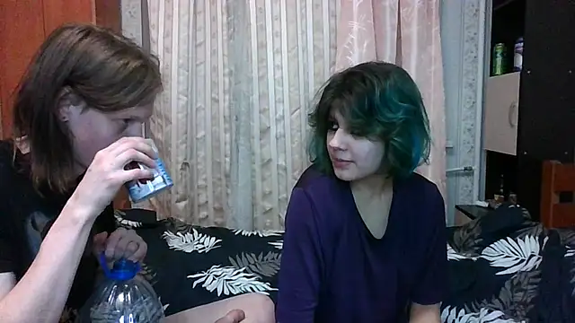 Snapshot of Crystal_Love_Porn chatting on February 8, 11:02 pm Crystal Love Porn online show from February 8, 11:02 pm