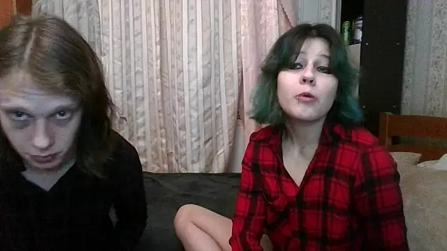 Snapshot of Crystal_Love_Porn chatting on February 17, 10:25 pm Crystal Love Porn online show from February 17, 10:25 pm