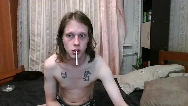 Snapshot of Crystal_Love_Porn chatting on February 18, 1:32 am Crystal Love Porn online show from February 18, 1:32 am