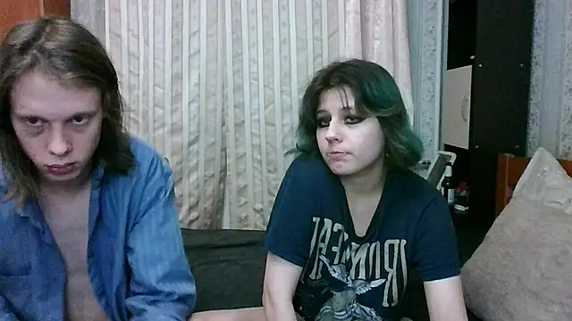 Snapshot of Crystal_Love_Porn chatting on February 23, 5:29 pm Crystal Love Porn online show from February 23, 5:29 pm