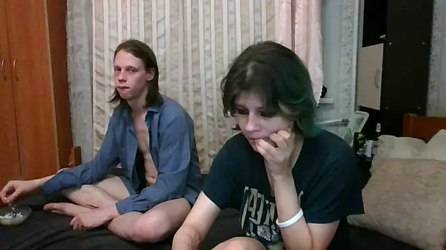 Snapshot of Crystal_Love_Porn chatting on February 24, 8:36 pm Crystal Love Porn online show from February 24, 8:36 pm